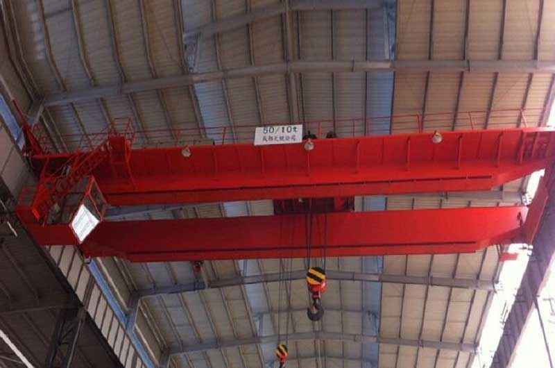 冶金鑄造起重機(jī)的控制系統(tǒng)和操作方式有何創(chuàng)新和發(fā)展？