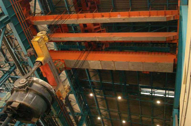 冶金鑄造起重機(jī)的主要結(jié)構(gòu)和工作原理是怎樣的？