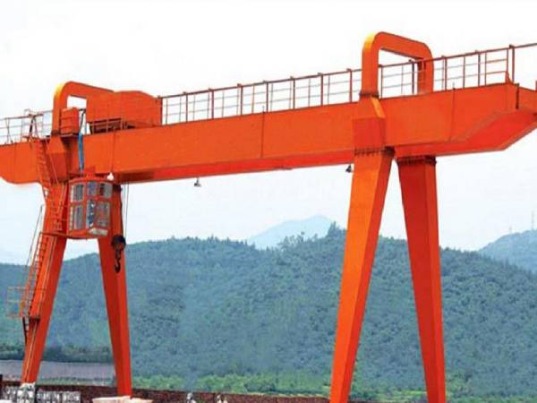 起重設(shè)備包括哪些主要類型，它們各自的功能和特點是什么？